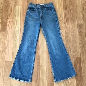 Levi’s premium 70s High Flare jeans size 25